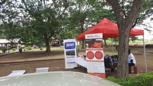Food & Exhibition Stand Area